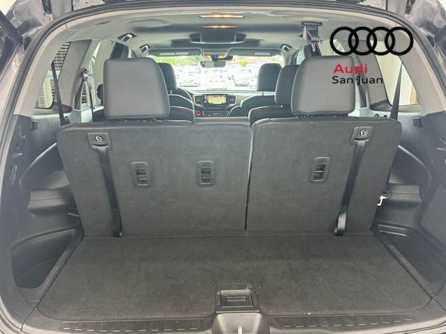 used 2022 Honda Pilot car, priced at $31,152
