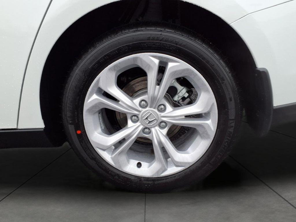 new 2025 Honda Accord car, priced at $28,732