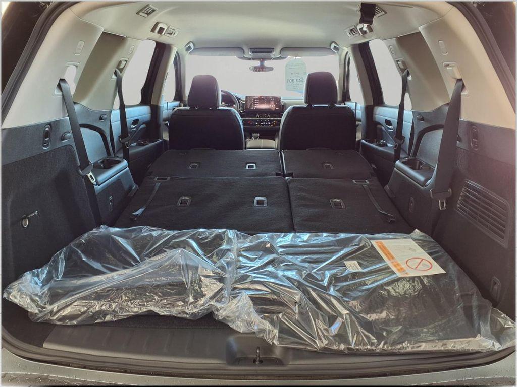 new 2026 Nissan Pathfinder car, priced at $43,905