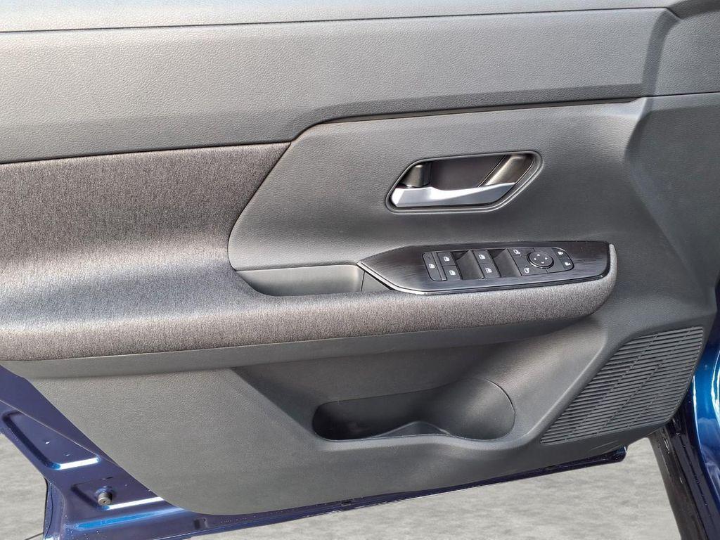 new 2026 Nissan Kicks car, priced at $27,744