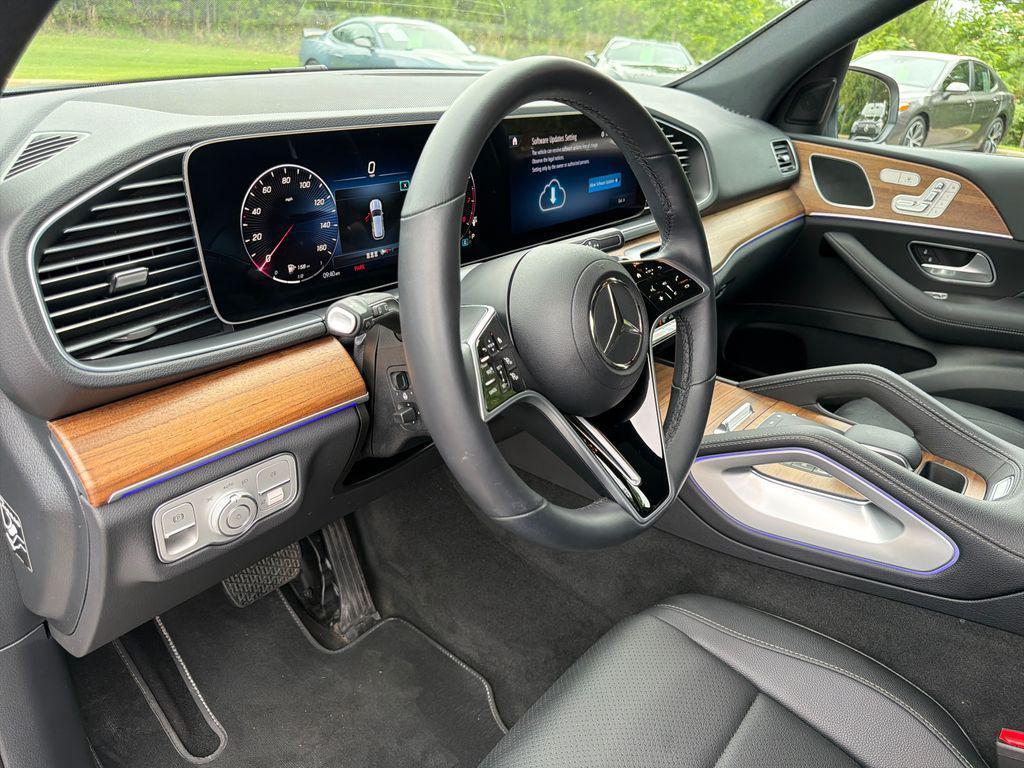 used 2025 Mercedes-Benz GLE 350 car, priced at $61,980
