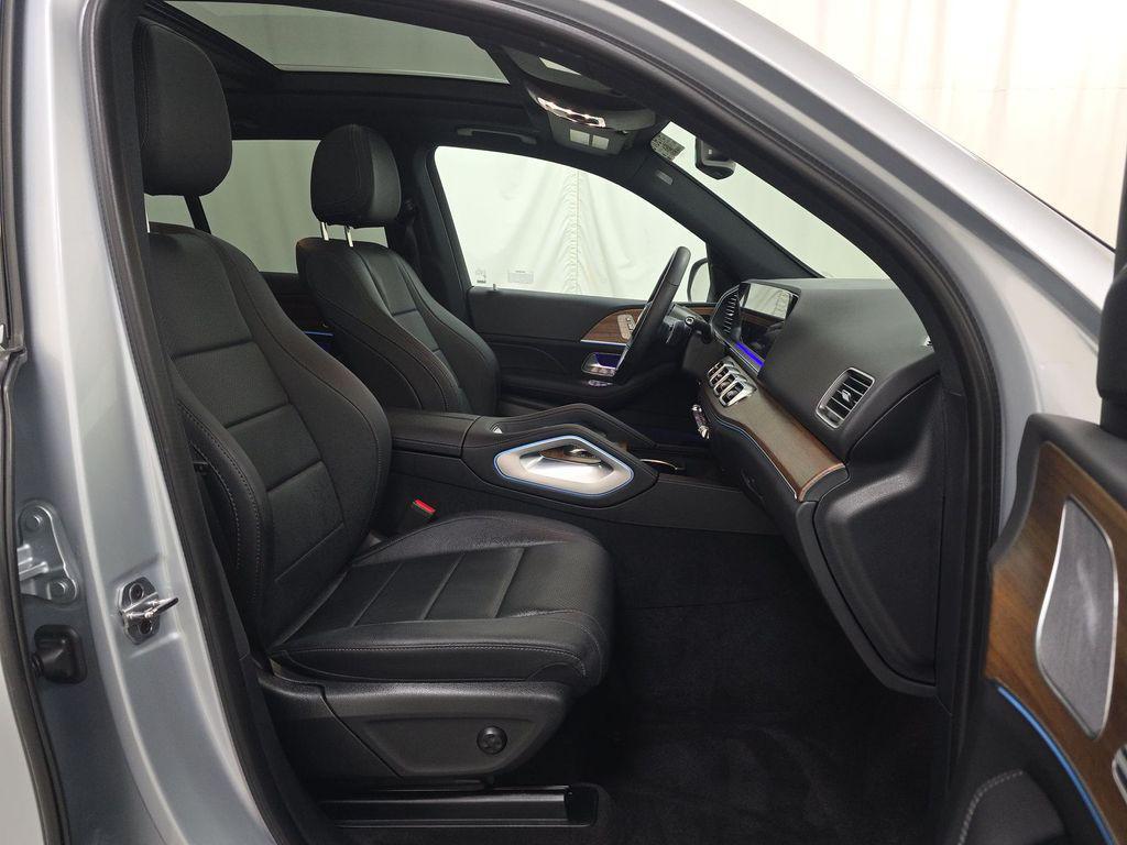 used 2025 Mercedes-Benz GLE 350 car, priced at $61,998