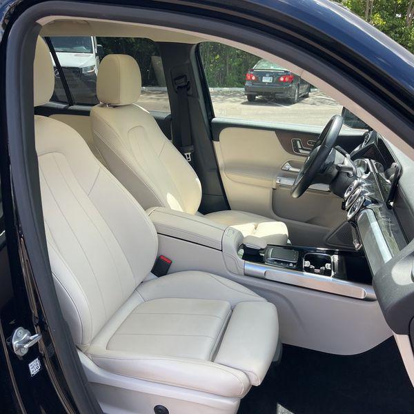 used 2023 Mercedes-Benz GLB 250 car, priced at $36,990