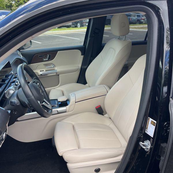 used 2023 Mercedes-Benz GLB 250 car, priced at $36,990
