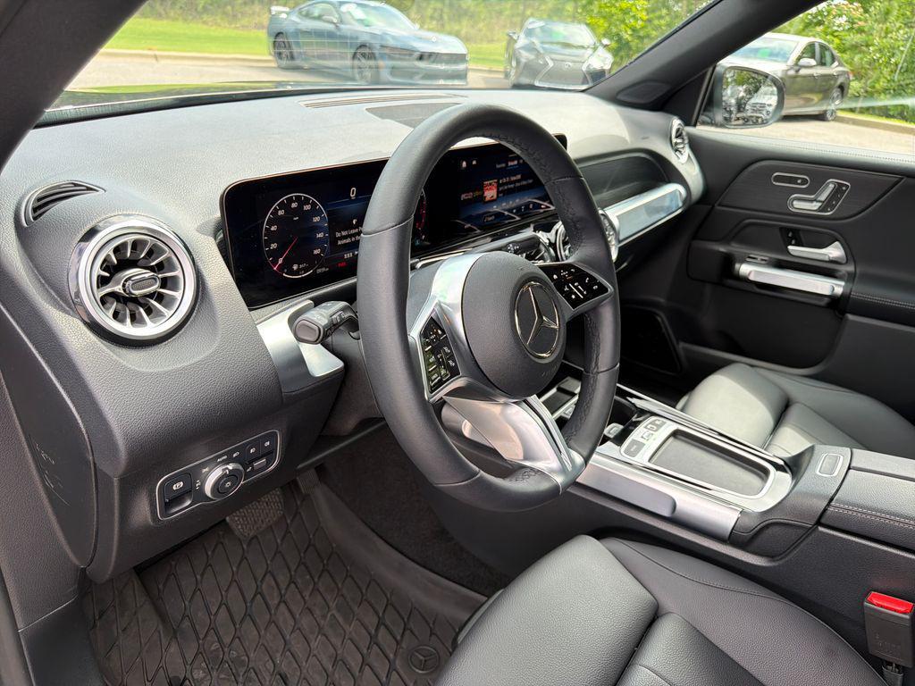 used 2026 Mercedes-Benz GLB 250 car, priced at $45,990
