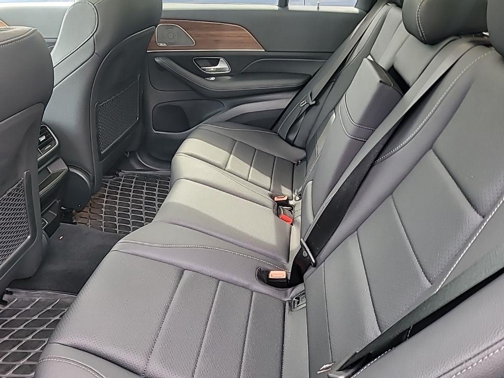 used 2025 Mercedes-Benz GLE 350 car, priced at $61,998