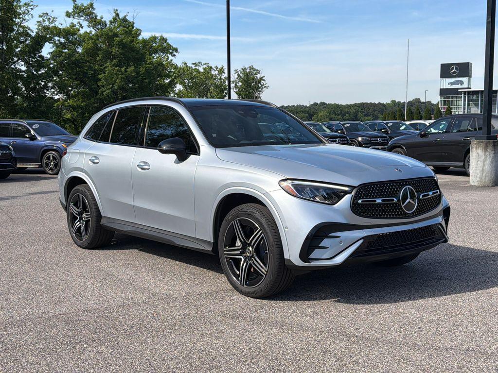 used 2026 Mercedes-Benz GLC 300 car, priced at $58,998