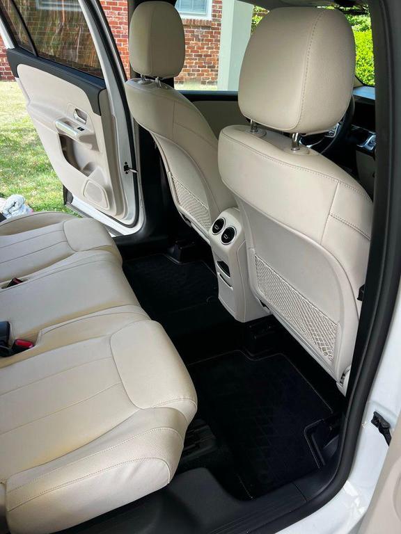 used 2023 Mercedes-Benz GLB 250 car, priced at $32,998