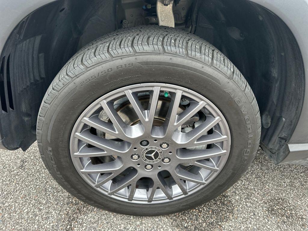 used 2022 Mercedes-Benz GLE 350 car, priced at $40,990