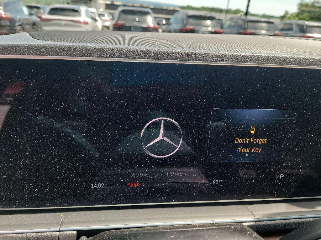 used 2025 Mercedes-Benz GLE 450 car, priced at $71,998