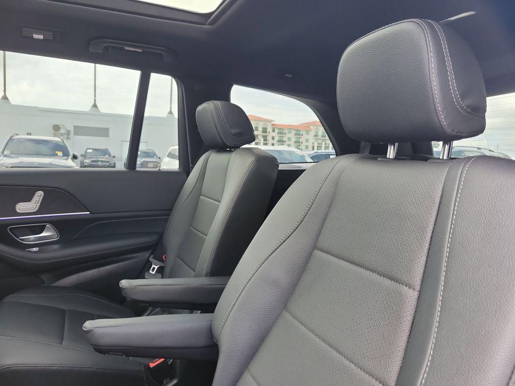 used 2024 Mercedes-Benz GLS 450 car, priced at $73,998