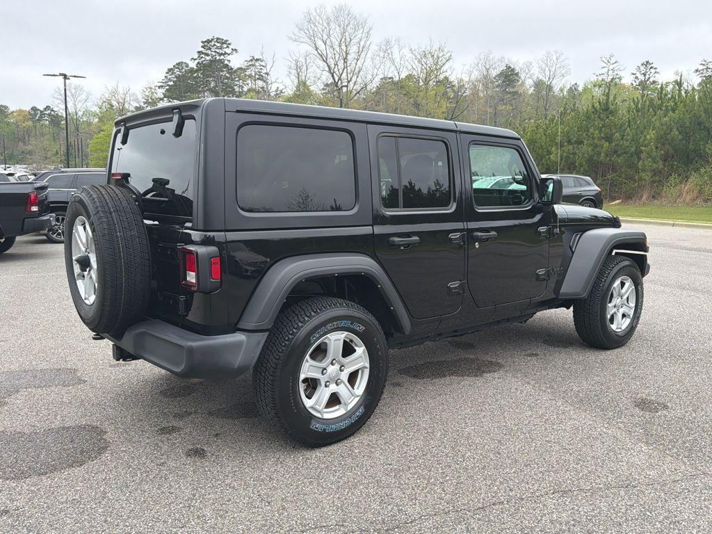 used 2022 Jeep Wrangler Unlimited car, priced at $27,990