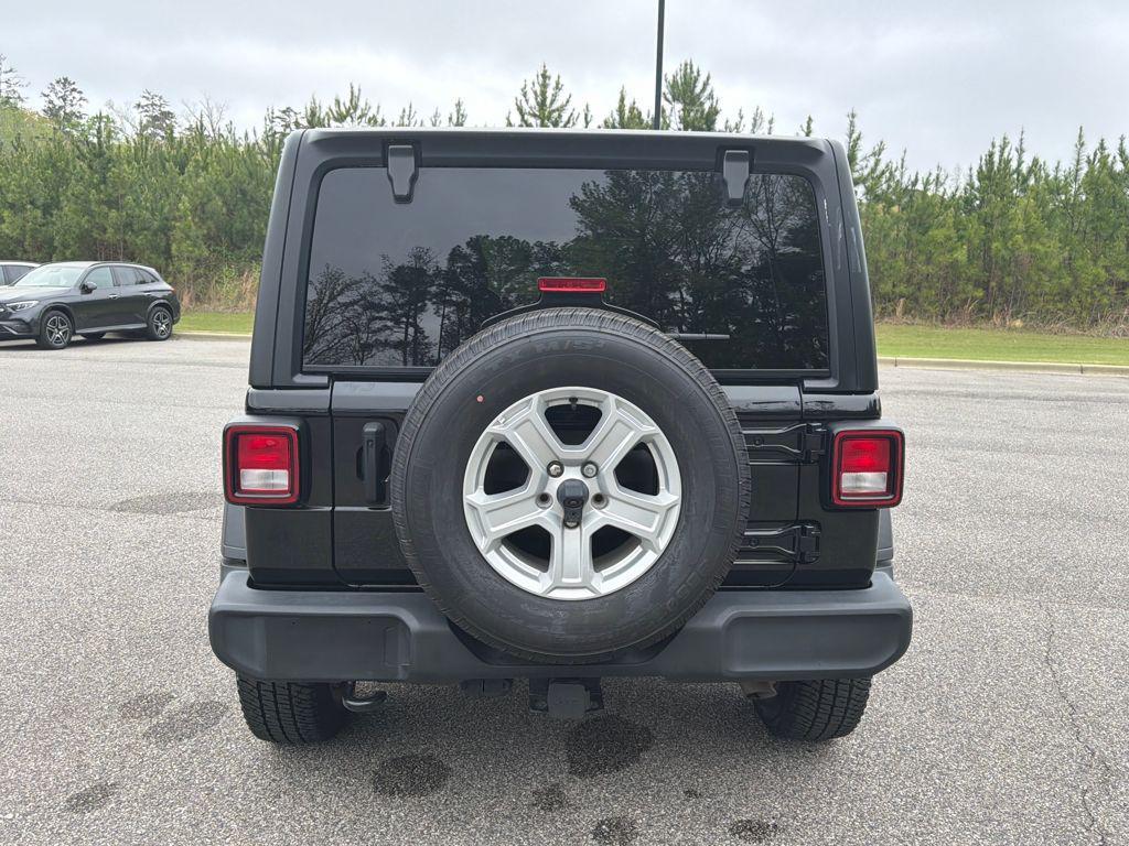 used 2022 Jeep Wrangler Unlimited car, priced at $27,990