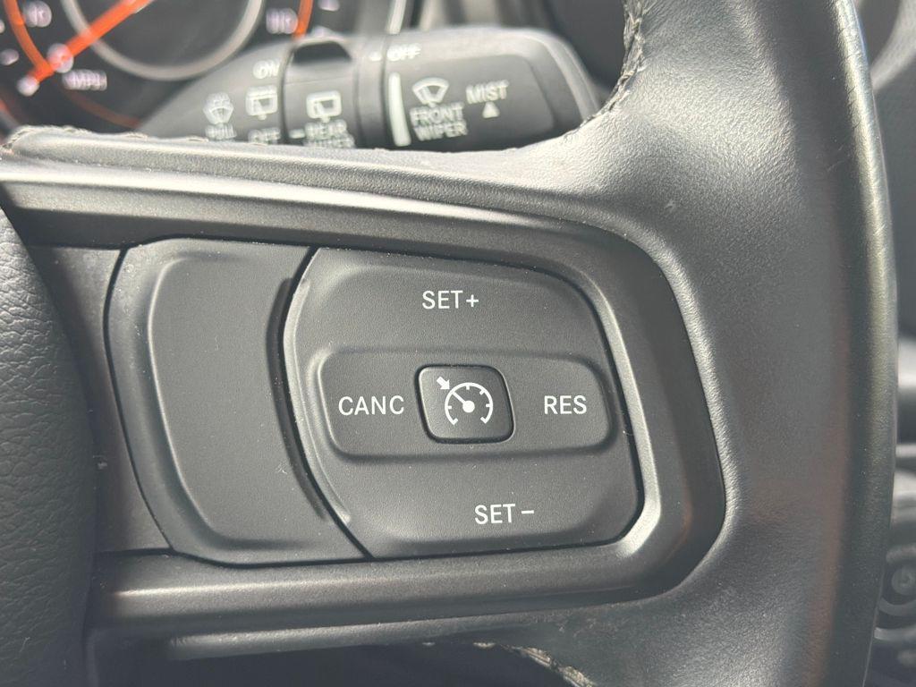 used 2022 Jeep Wrangler Unlimited car, priced at $27,990