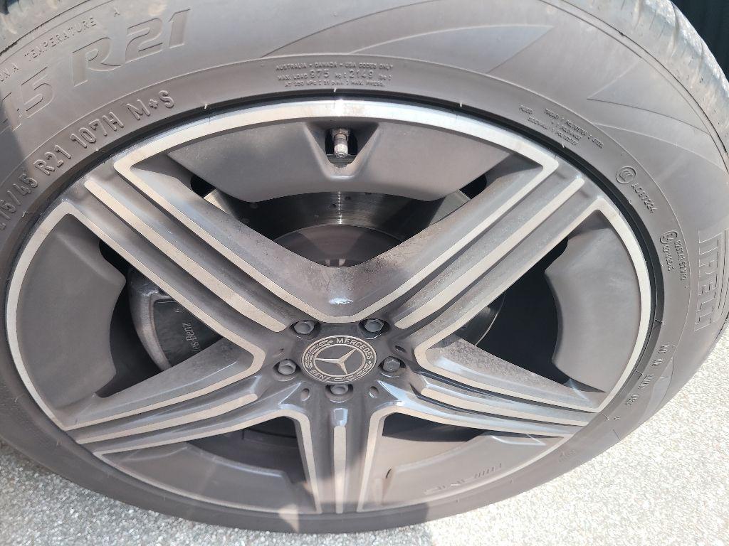 used 2025 Mercedes-Benz GLE 350 car, priced at $65,998