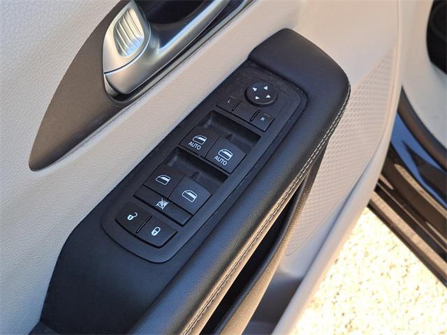 used 2024 Chrysler Pacifica car, priced at $27,268