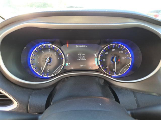 used 2024 Chrysler Pacifica car, priced at $27,268