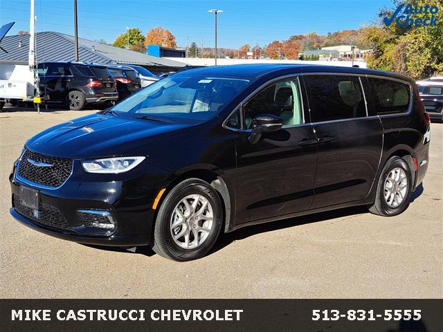 used 2024 Chrysler Pacifica car, priced at $27,268