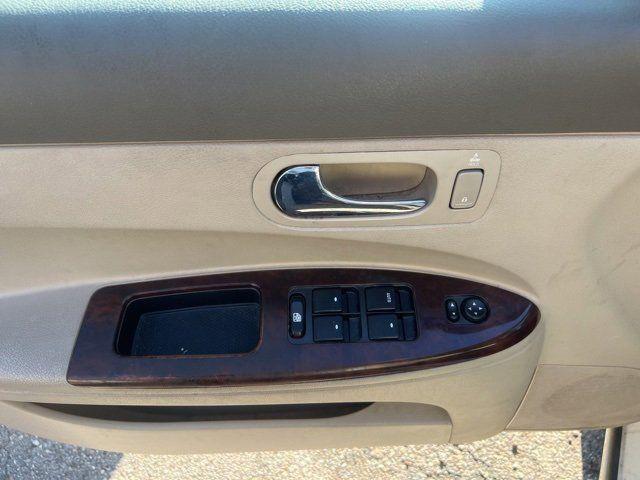 used 2007 Buick LaCrosse car, priced at $2,779