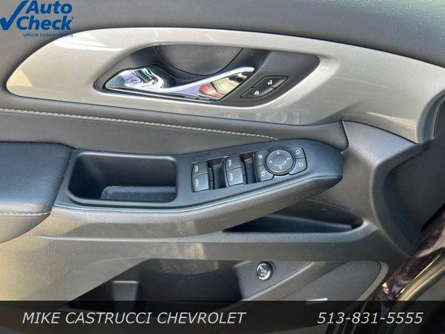 used 2022 Chevrolet Traverse car, priced at $28,226