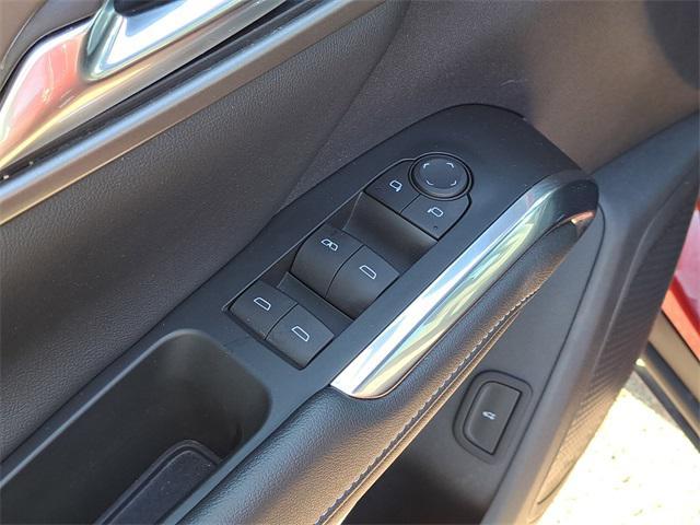 used 2024 Chevrolet Traverse car, priced at $37,861