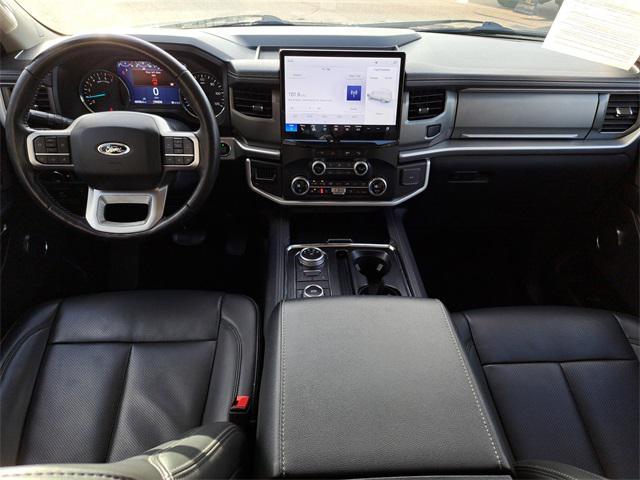 used 2024 Ford Expedition car, priced at $40,449