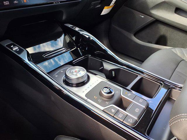 new 2026 Kia Sorento Hybrid car, priced at $46,443