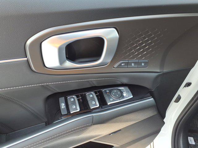 new 2026 Kia Sorento Hybrid car, priced at $47,716