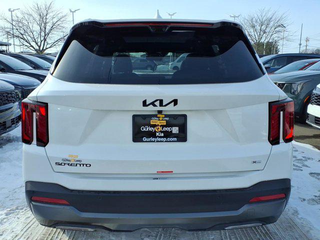 new 2026 Kia Sorento Hybrid car, priced at $47,716