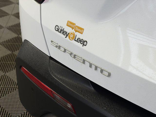 used 2023 Kia Sorento car, priced at $28,356