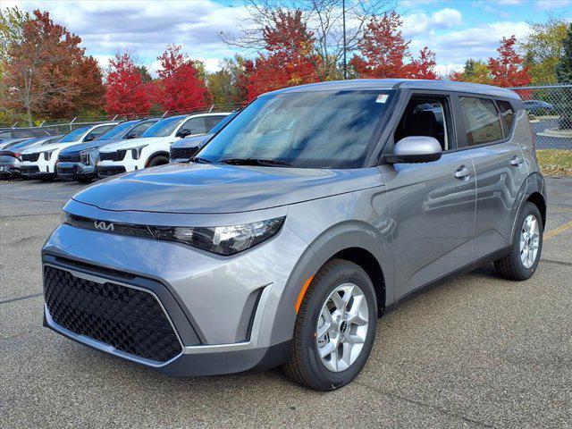 new 2025 Kia Soul car, priced at $22,007
