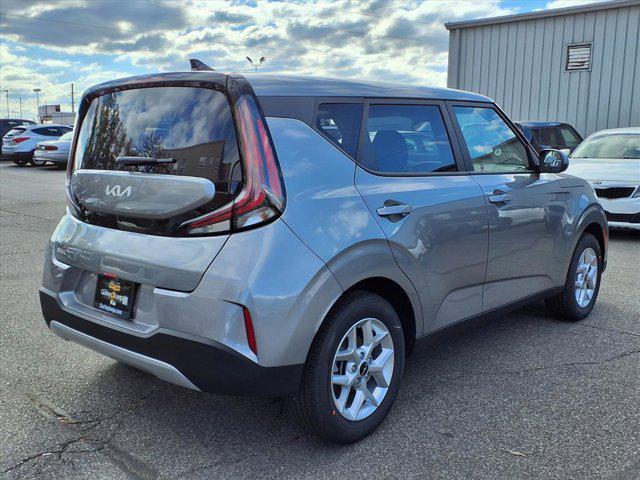new 2025 Kia Soul car, priced at $22,007