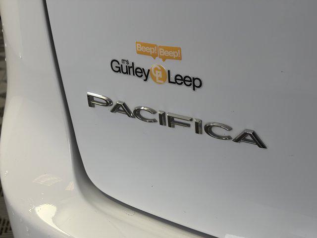 used 2023 Chrysler Pacifica car, priced at $21,776
