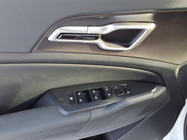 new 2026 Kia Sportage Hybrid car, priced at $35,963