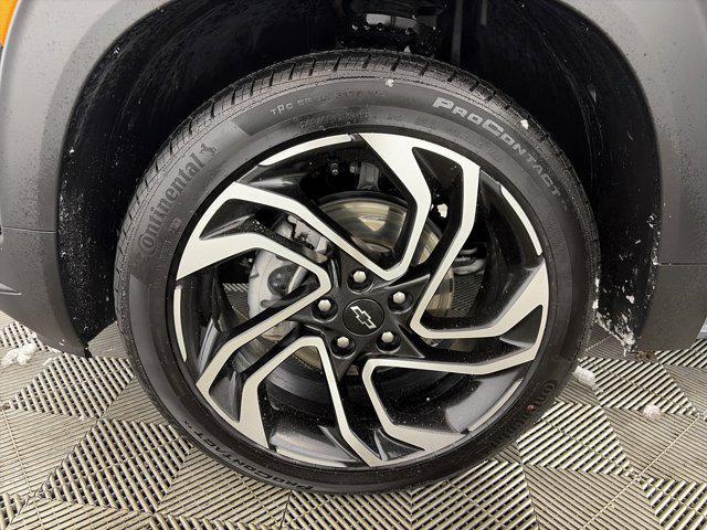 used 2024 Chevrolet TrailBlazer car, priced at $25,821