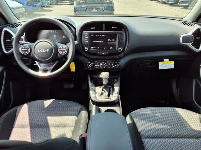 new 2025 Kia Soul car, priced at $21,186