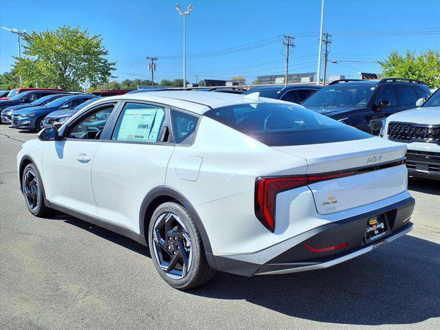 new 2025 Kia K4 car, priced at $25,052
