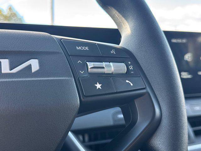 new 2025 Kia K4 car, priced at $23,499