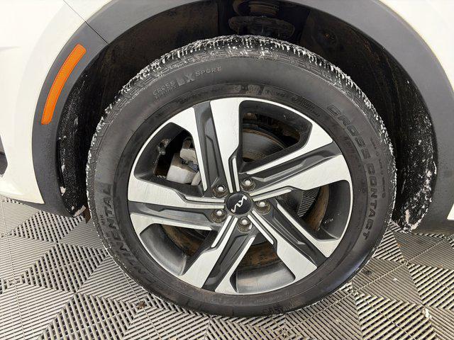 used 2023 Kia Sorento Hybrid car, priced at $35,318