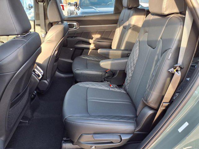 new 2026 Kia Sorento Hybrid car, priced at $47,443