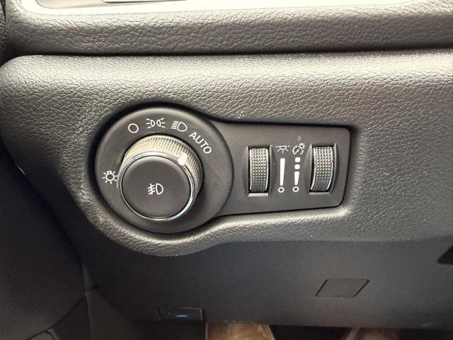 new 2026 Chrysler Pacifica car, priced at $45,710