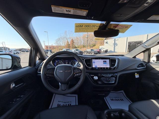 new 2026 Chrysler Pacifica car, priced at $44,546