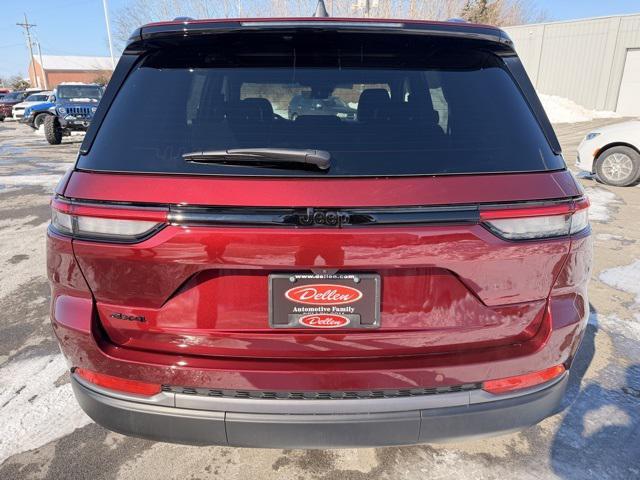 new 2026 Jeep Grand Cherokee car, priced at $47,760