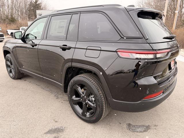 new 2025 Jeep Grand Cherokee car, priced at $50,023