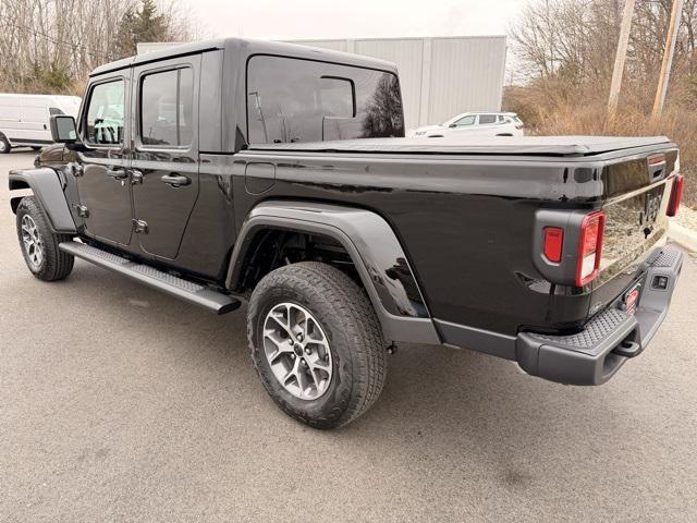 new 2026 Jeep Gladiator car, priced at $50,143