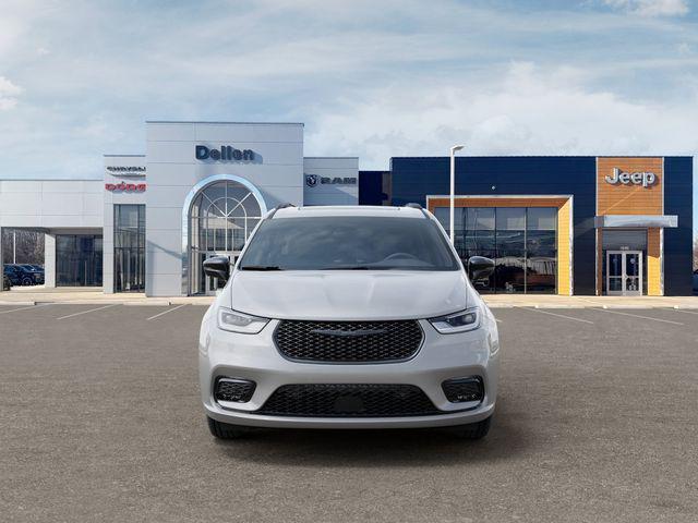 new 2026 Chrysler Pacifica car, priced at $51,536