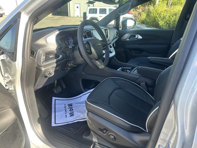 new 2026 Chrysler Pacifica car, priced at $49,900