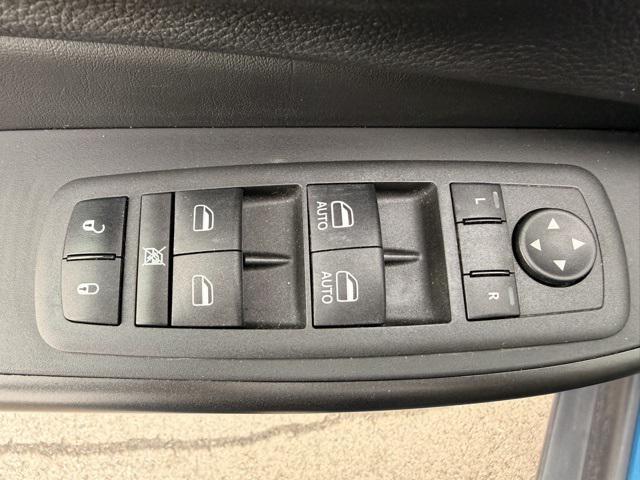 used 2022 Jeep Cherokee car, priced at $23,500