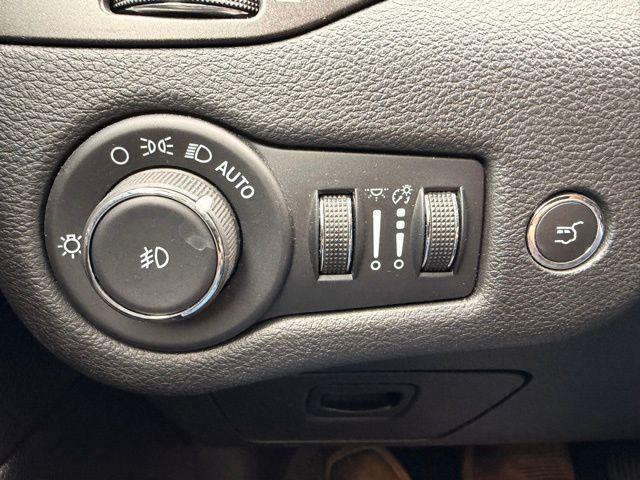 used 2022 Jeep Cherokee car, priced at $23,500