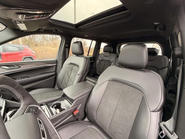 new 2026 Jeep Grand Cherokee car, priced at $46,873